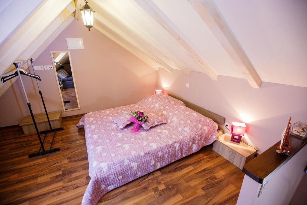 Studio Apartments Bonaca Split Eksteriør bilde