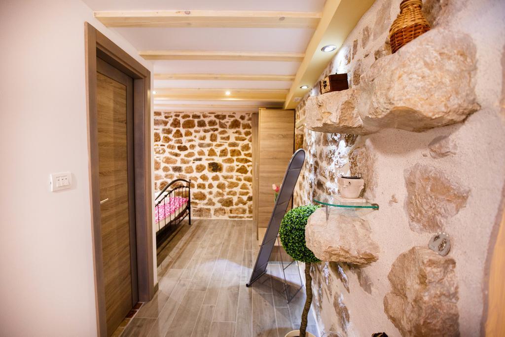 Studio Apartments Bonaca Split Eksteriør bilde